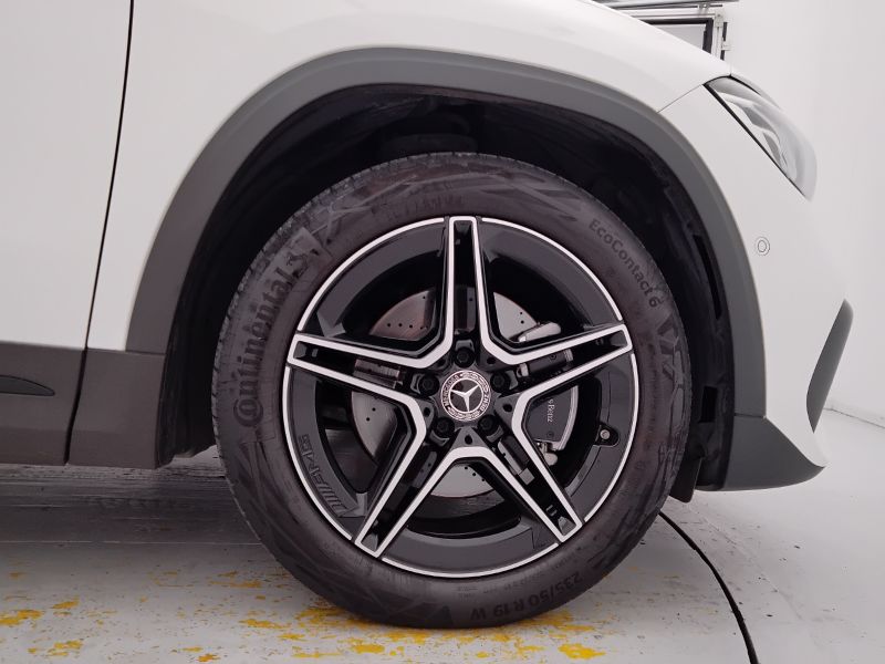 GuidiCar - Mercedes GLA 2023 GLA 200 d Premium auto Usato