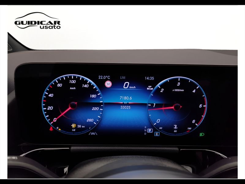 GuidiCar - Mercedes GLA 2023 GLA 200 d Premium auto Usato