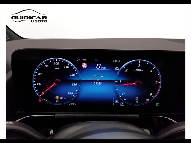 GuidiCar - Mercedes GLA 2023 GLA 200 d Premium auto Usato