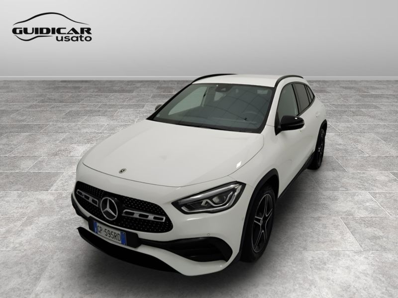 GuidiCar - Mercedes GLA 2023 GLA 200 d Premium auto Usato