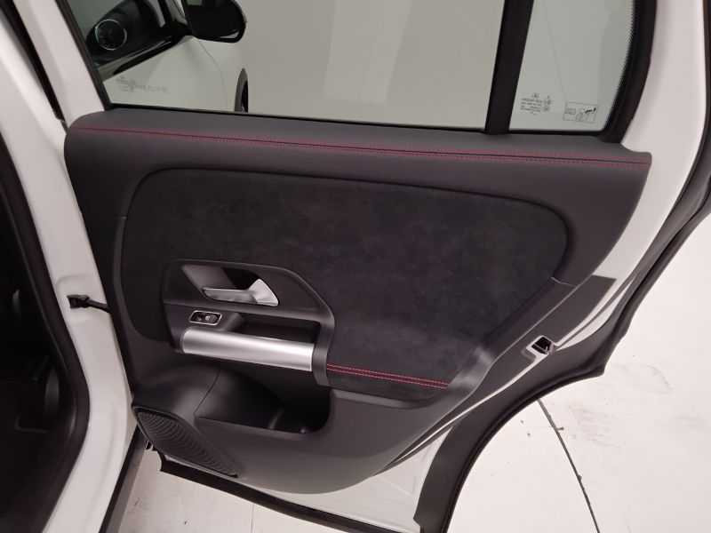 GuidiCar - Mercedes GLA 2023 GLA 200 d Premium auto Usato