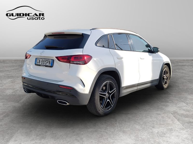 GuidiCar - Mercedes GLA 2023 GLA 200 d Premium auto Usato