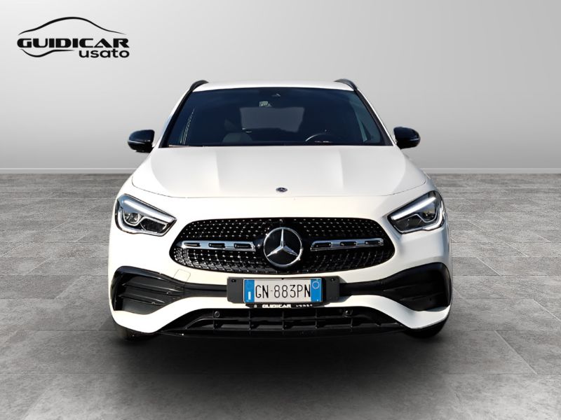 GuidiCar - Mercedes GLA 2023 GLA 200 d Premium auto Usato