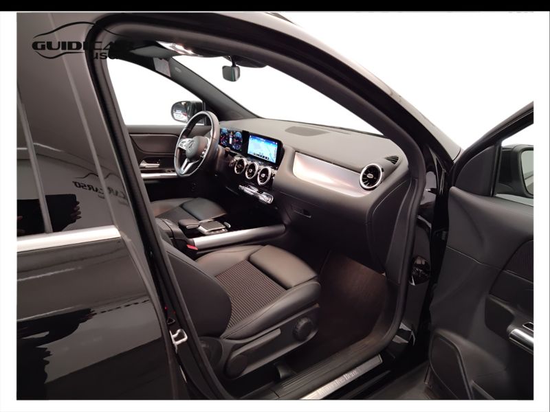 GuidiCar - Mercedes GLA 2021 GLA 200 d Sport Plus 4matic auto Usato