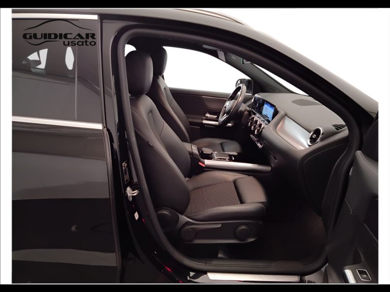 GuidiCar - Mercedes GLA 2021 GLA 200 d Sport Plus 4matic auto Usato
