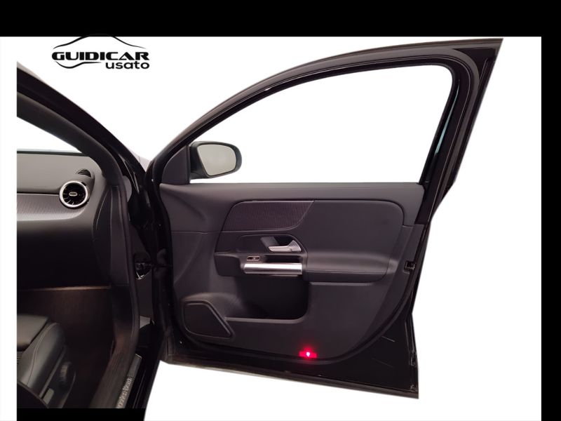 GuidiCar - Mercedes GLA 2021 GLA 200 d Sport Plus 4matic auto Usato