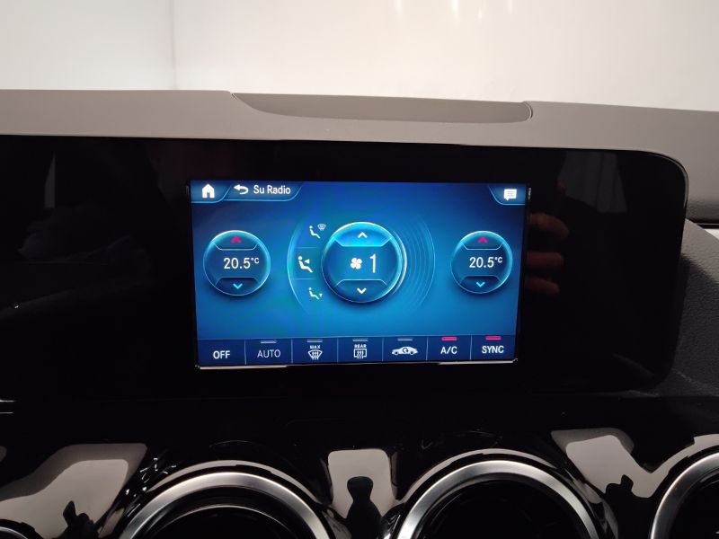 GuidiCar - Mercedes GLA 2021 GLA 200 d Sport Plus auto Usato