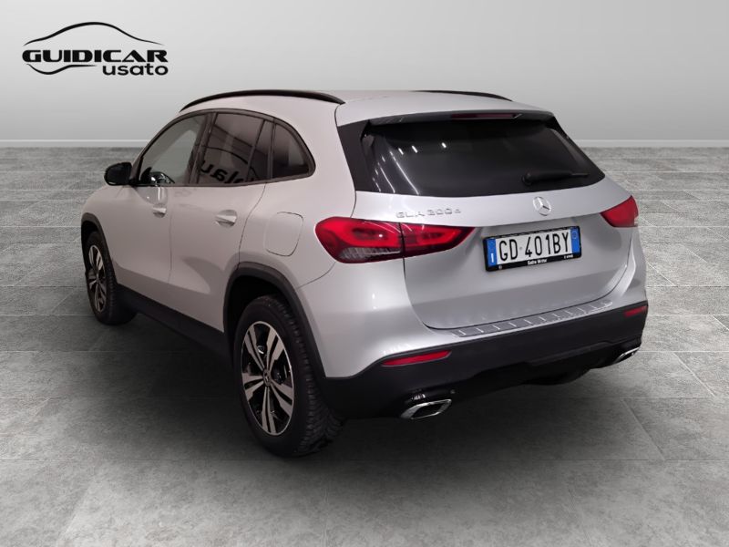 GuidiCar - Mercedes GLA 2021 GLA 200 d Sport Plus auto Usato