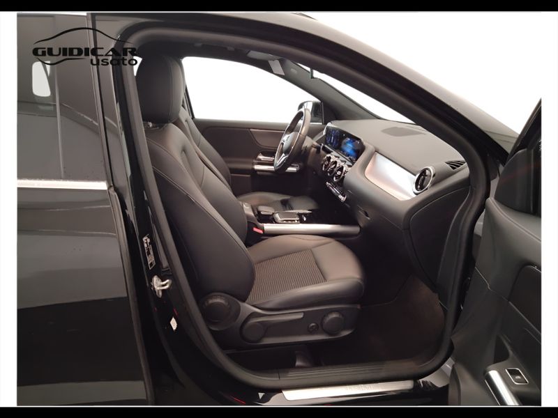 GuidiCar - Mercedes GLA 2022 GLA 200 d Sport Plus auto Usato