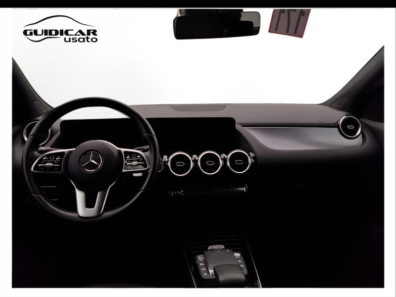 GuidiCar - Mercedes GLA 2023 GLA 200 d Sport Plus auto Usato