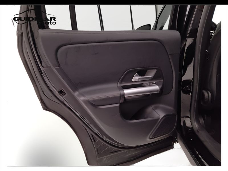 GuidiCar - Mercedes GLA 2023 GLA 200 d Sport Plus auto Usato
