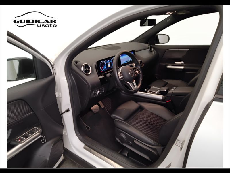GuidiCar - Mercedes GLA 2020 GLA 200 Sport auto Usato