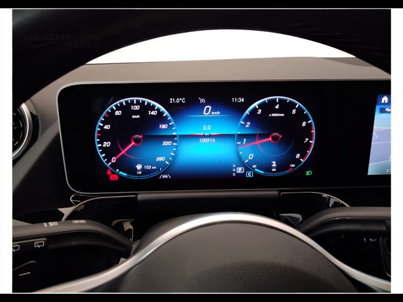 GuidiCar - Mercedes GLA 2020 GLA 200 Sport auto Usato