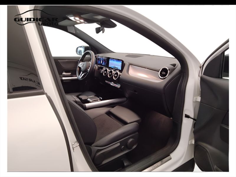 GuidiCar - Mercedes GLA 2020 GLA 200 Sport auto Usato