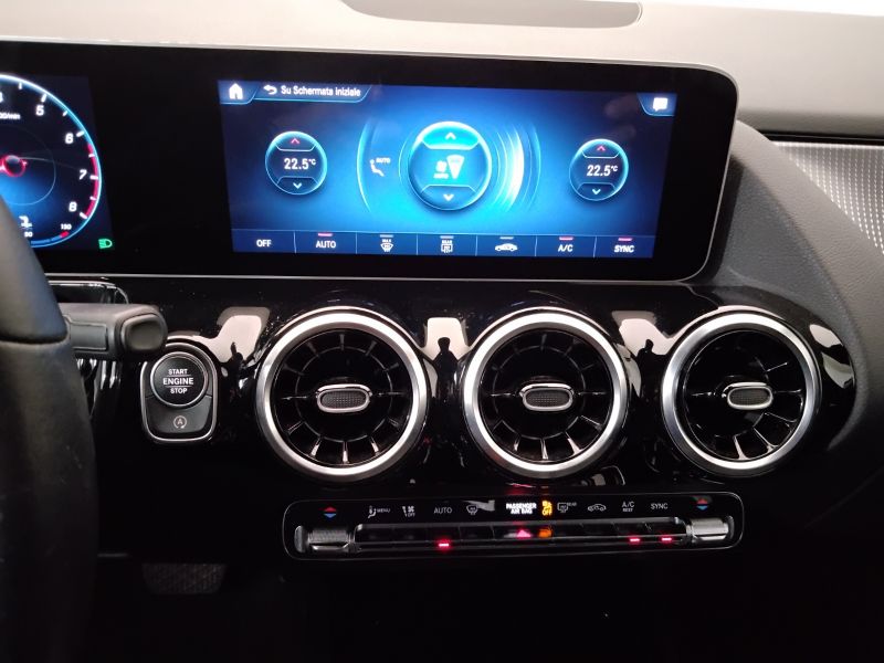 GuidiCar - Mercedes GLA 2020 GLA 200 Sport auto Usato