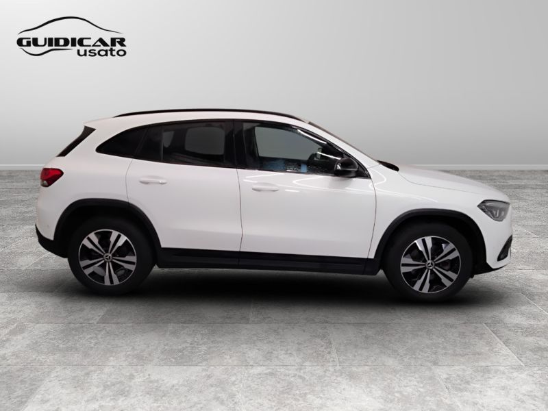 GuidiCar - Mercedes GLA 2020 GLA 200 Sport auto Usato