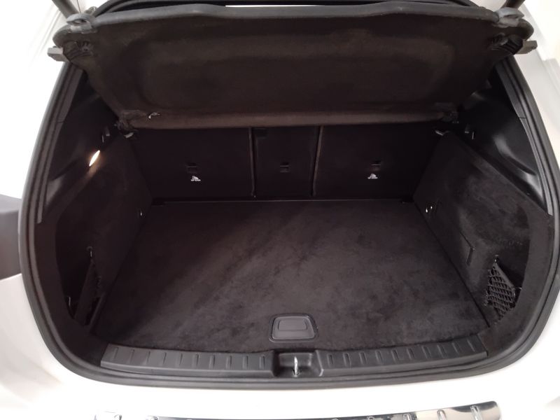 GuidiCar - Mercedes GLA 2020 GLA 200 Sport auto Usato