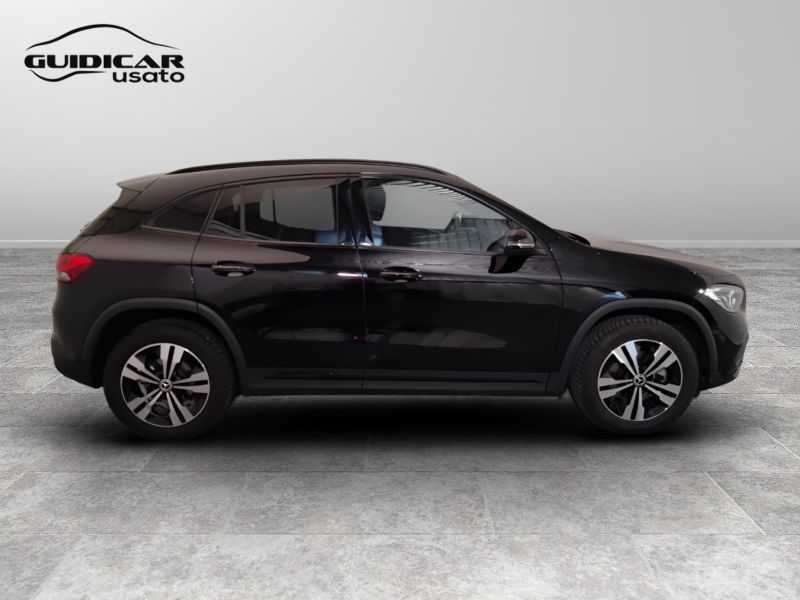GuidiCar - Mercedes GLA 2022 GLA 200 Sport auto Usato