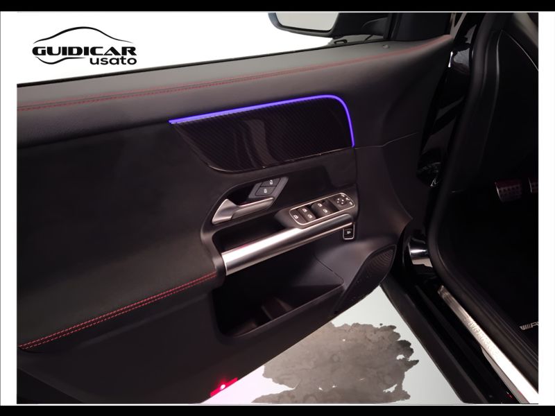 GuidiCar - Mercedes GLA 2022 GLA 220 d Premium 4matic auto Usato