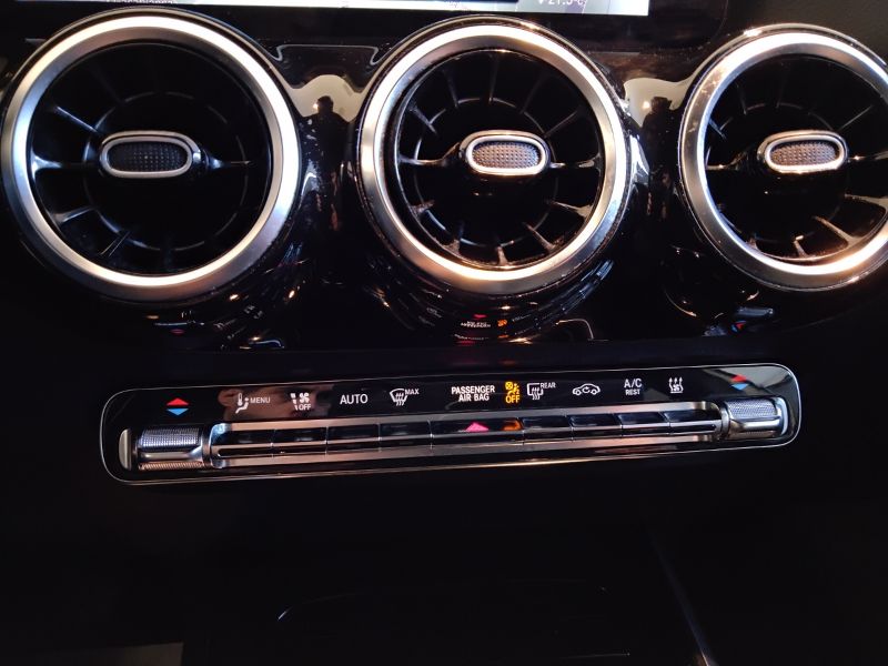 GuidiCar - Mercedes GLA 2020 GLA 250 e plug-in hybrid(e eq-power) Sport Plus auto Usato