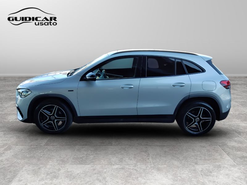 GuidiCar - Mercedes GLA 2020 GLA 250 e plug-in hybrid(e eq-power) Premium auto Usato
