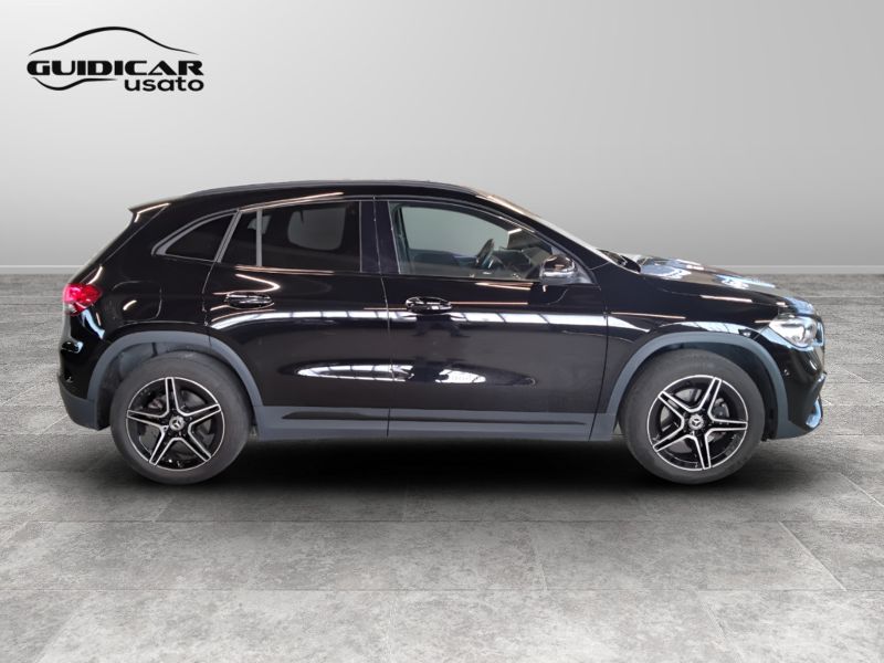 GuidiCar - Mercedes GLA 2022 GLA 250 e plug-in hybrid(e eq-power) Premium auto Usato