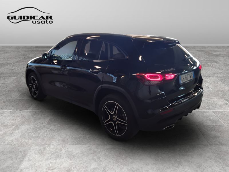 GuidiCar - Mercedes GLA 2022 GLA 250 e plug-in hybrid(e eq-power) Premium auto Usato