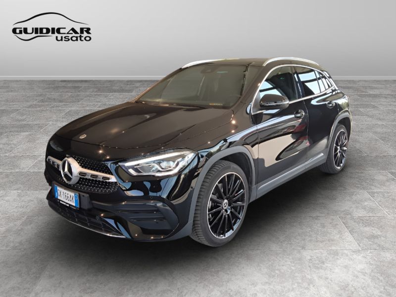 GuidiCar - Mercedes GLA 2022 GLA 250 e plug-in hybrid(e eq-power) Premium auto Usato