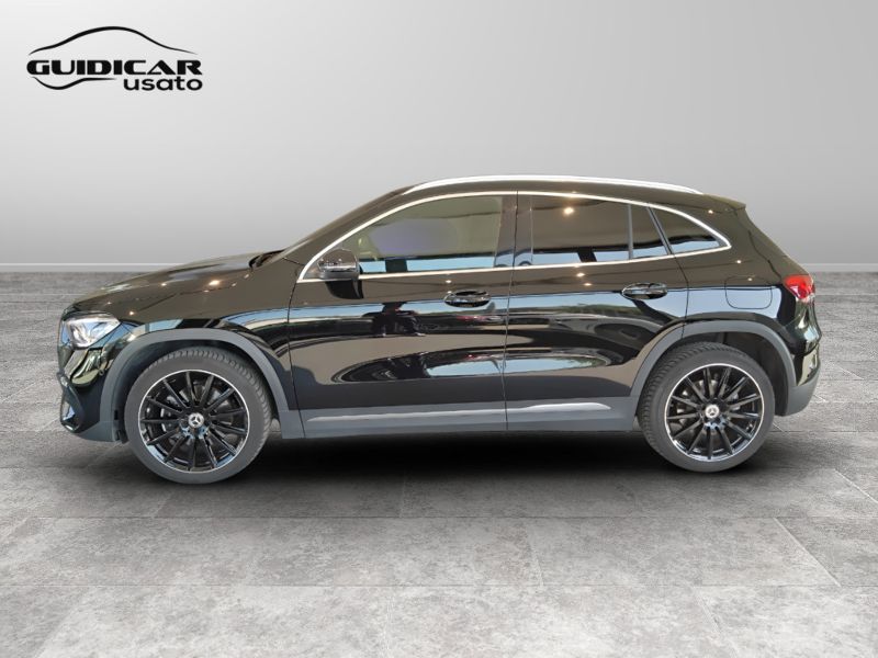 GuidiCar - Mercedes GLA 2022 GLA 250 e plug-in hybrid(e eq-power) Premium auto Usato