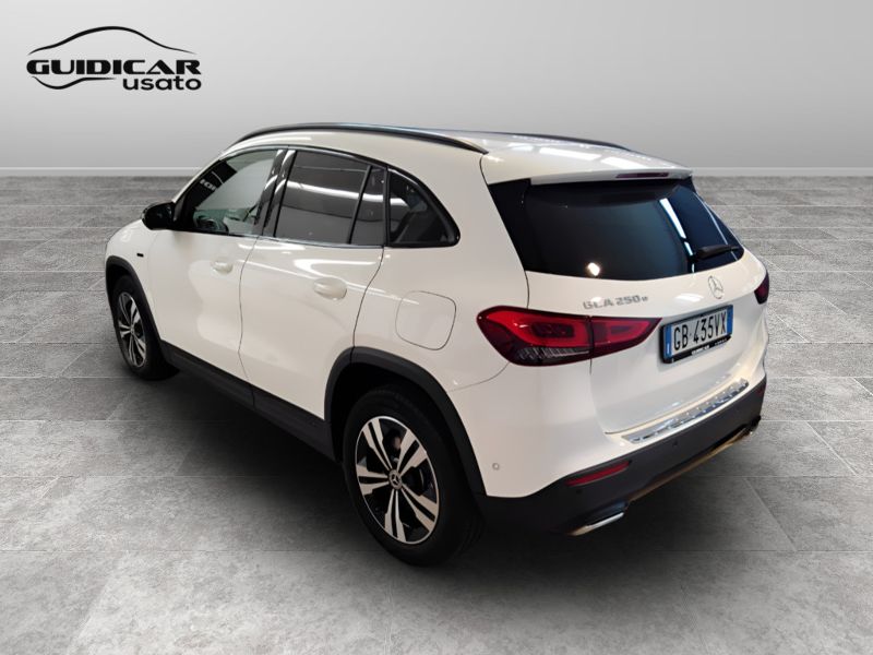GuidiCar - Mercedes GLA 2020 GLA 250 e plug-in hybrid(e eq-power) Sport Plus auto Usato