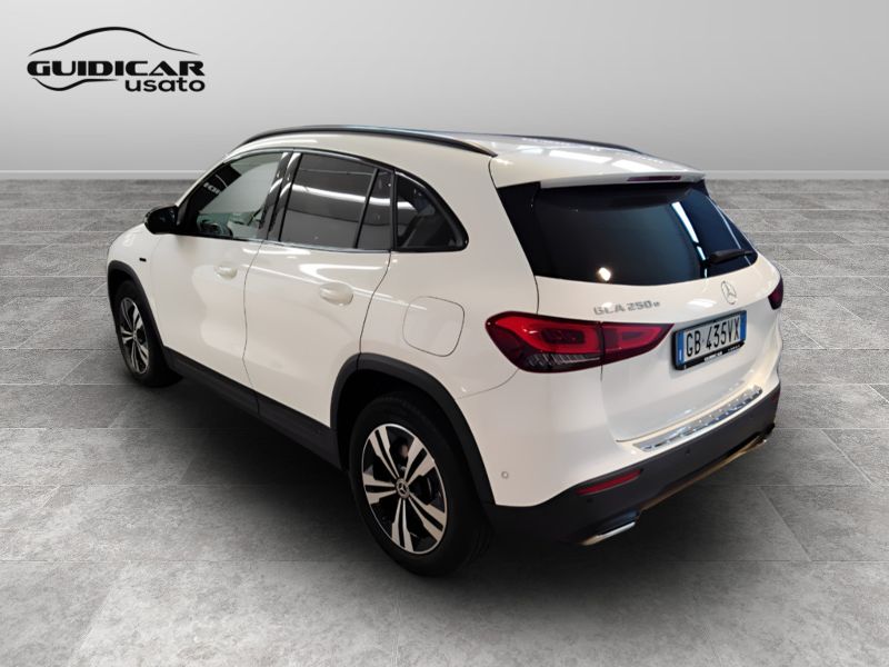 GuidiCar - Mercedes GLA 2020 GLA 250 e plug-in hybrid(e eq-power) Sport Plus auto Usato