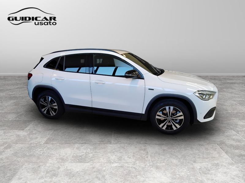 GuidiCar - Mercedes GLA 2020 GLA 250 e plug-in hybrid(e eq-power) Sport Plus auto Usato