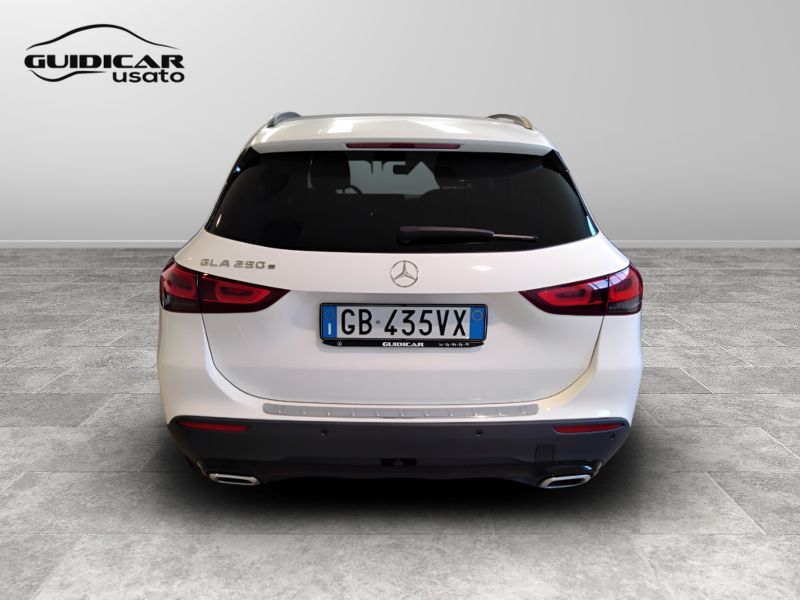 GuidiCar - Mercedes GLA 2020 GLA 250 e plug-in hybrid(e eq-power) Sport Plus auto Usato