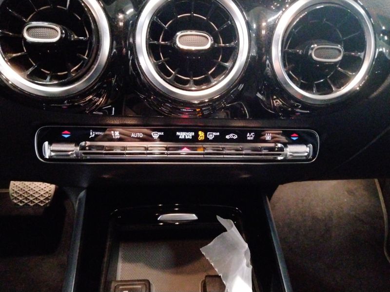 GuidiCar - Mercedes GLA 2020 GLA 250 e plug-in hybrid(e eq-power) Sport Plus auto Usato