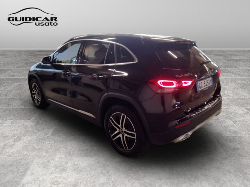 GuidiCar - Mercedes GLA 2020 GLA 250 e plug-in hybrid(e eq-power) Sport Plus auto Usato