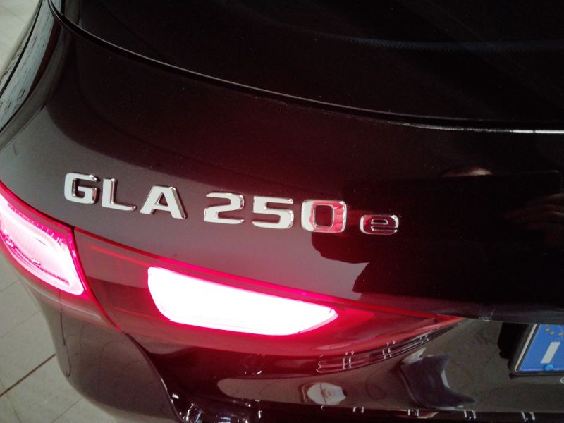 GuidiCar - Mercedes GLA 2020 GLA 250 e plug-in hybrid(e eq-power) Sport Plus auto Usato