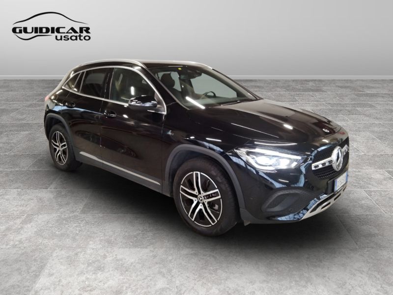 GuidiCar - Mercedes GLA 2020 GLA 250 e plug-in hybrid(e eq-power) Sport Plus auto Usato