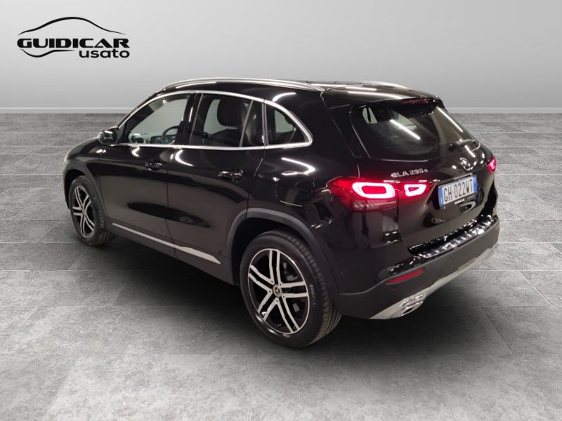GuidiCar - Mercedes GLA 2022 GLA 250 e plug-in hybrid(e eq-power) Sport Plus auto Usato