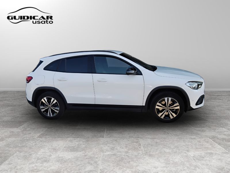 GuidiCar - Mercedes GLA 2022 GLA 250 e plug-in hybrid(e eq-power) Sport Plus auto Usato