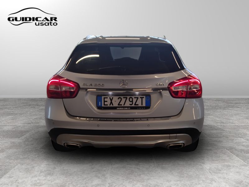 GuidiCar - Mercedes GLA 2015 GLA 200 d (cdi) Sport Usato