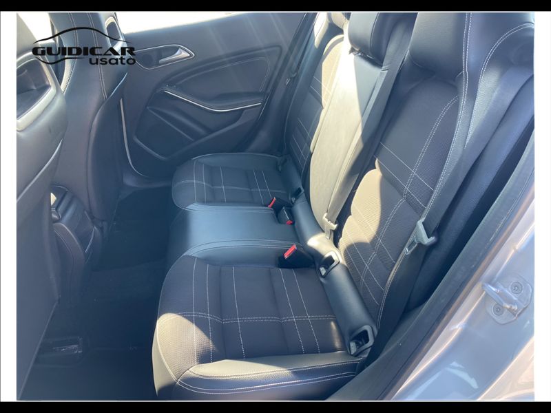 GuidiCar - Mercedes GLA 2015 GLA 200 d (cdi) Sport Usato