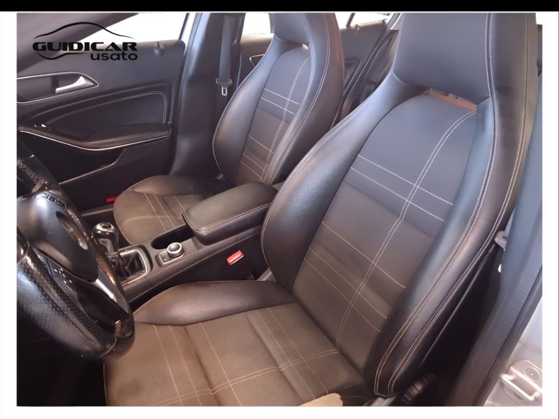 GuidiCar - Mercedes GLA 2015 GLA 200 d (cdi) Sport Usato