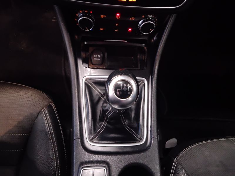 GuidiCar - Mercedes GLA 2015 GLA 200 d (cdi) Sport Usato