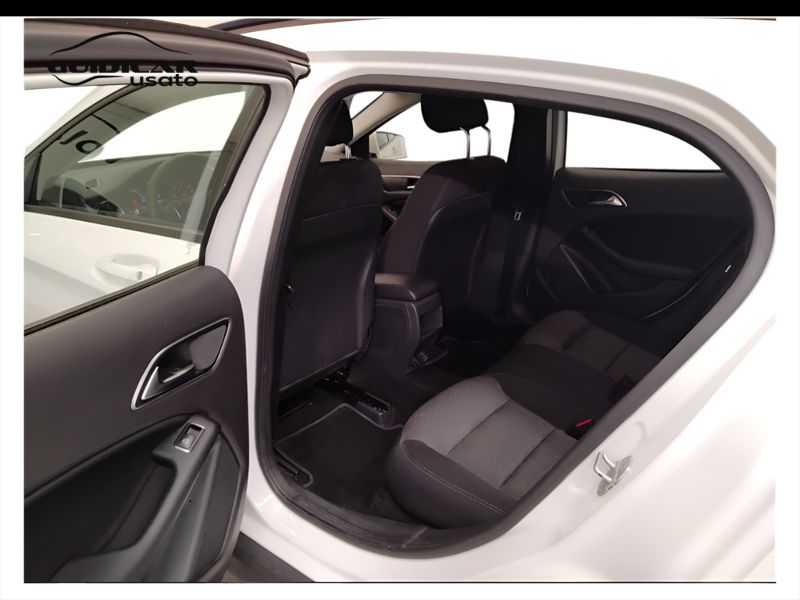 GuidiCar - Mercedes GLA 2017 GLA 180 d Sport Usato