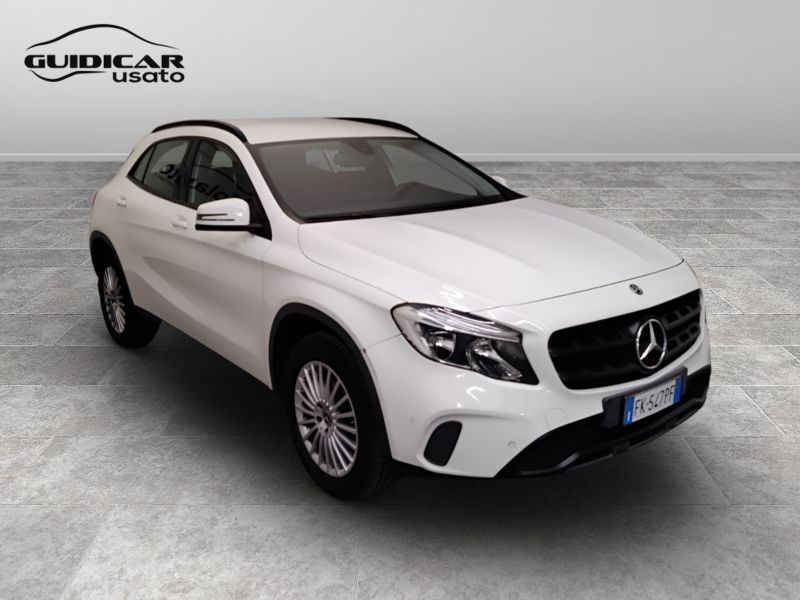GuidiCar - Mercedes GLA 2017 GLA 180 d Sport Usato