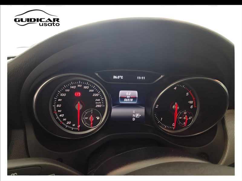 GuidiCar - Mercedes GLA 2019 GLA 200 d Sport auto Usato