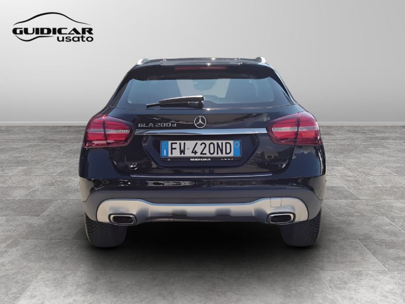 GuidiCar - Mercedes GLA 2019 GLA 200 d Sport auto Usato
