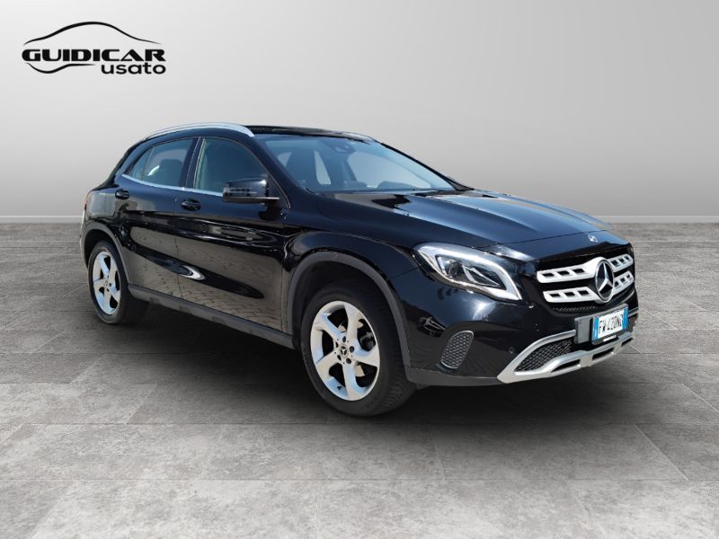 GuidiCar - Mercedes GLA 2019 GLA 200 d Sport auto Usato