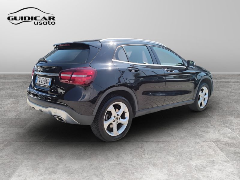 GuidiCar - Mercedes GLA 2019 GLA 200 d Sport auto Usato