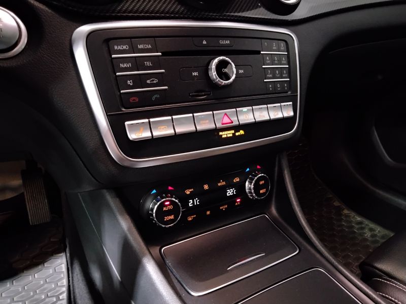 GuidiCar - Mercedes GLA 2019 GLA 220 d Night Edition 4matic 170cv auto Usato